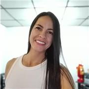Profesora Robótica y programación para niños entre las edades de 7 a 14 años